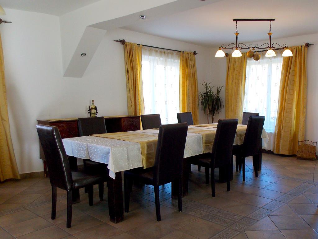 מויצ'ו דה סוס Casa Olteanu Pension מראה חיצוני תמונה