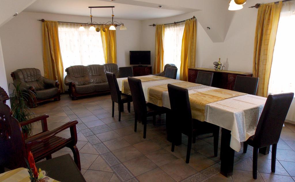 מויצ'ו דה סוס Casa Olteanu Pension מראה חיצוני תמונה