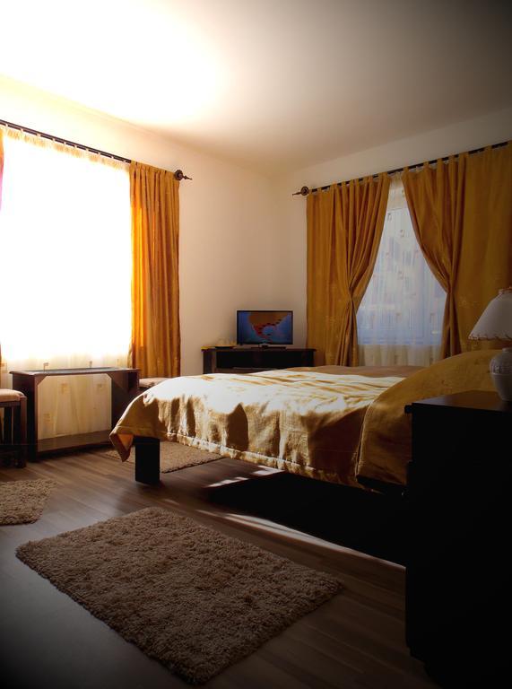 מויצ'ו דה סוס Casa Olteanu Pension חדר תמונה